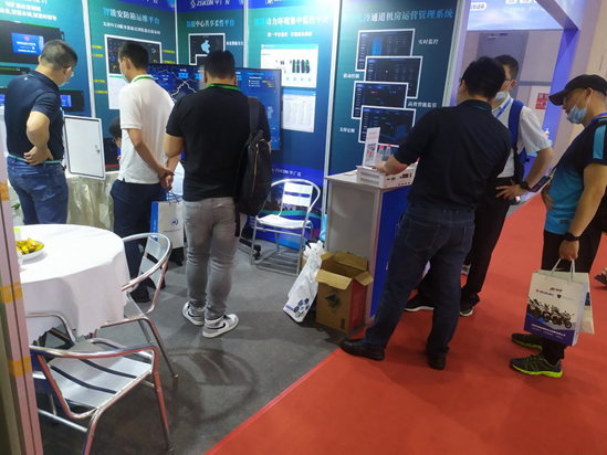 第十二屆中國國際道路交通安全產(chǎn)品博覽會暨公安交警警用裝備展-中廣控現(xiàn)場 中廣控-物聯(lián)網(wǎng)邊緣計算終端,物聯(lián)網(wǎng)綜合管理平臺,動力環(huán)境監(jiān)控系統(tǒng),智能安防箱,新能源物聯(lián)網(wǎng)智能監(jiān)控箱